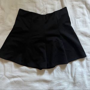 Princess by Vera Wang Pleated Skirt